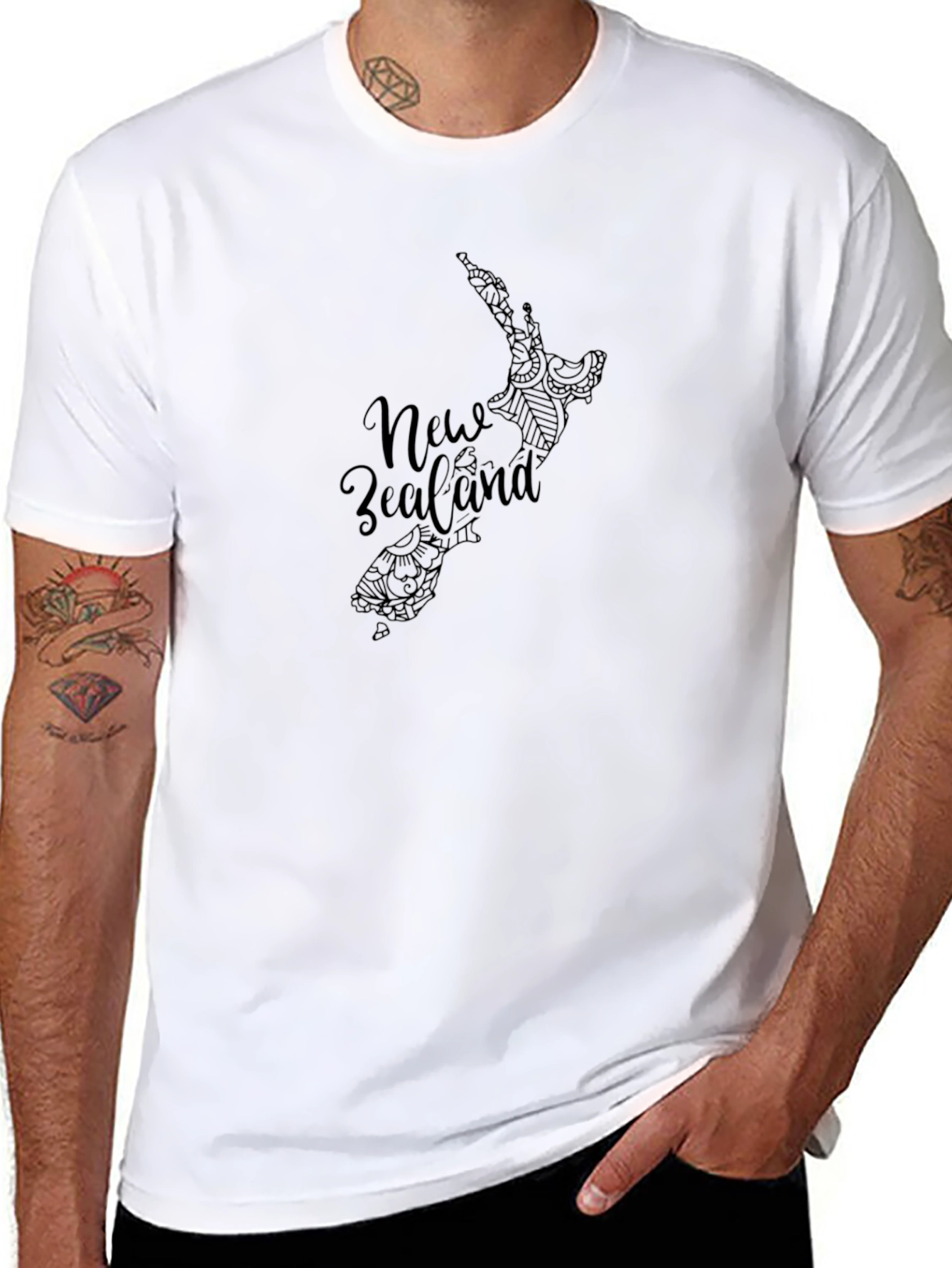 New Zealand Map Graphic Tee - Black