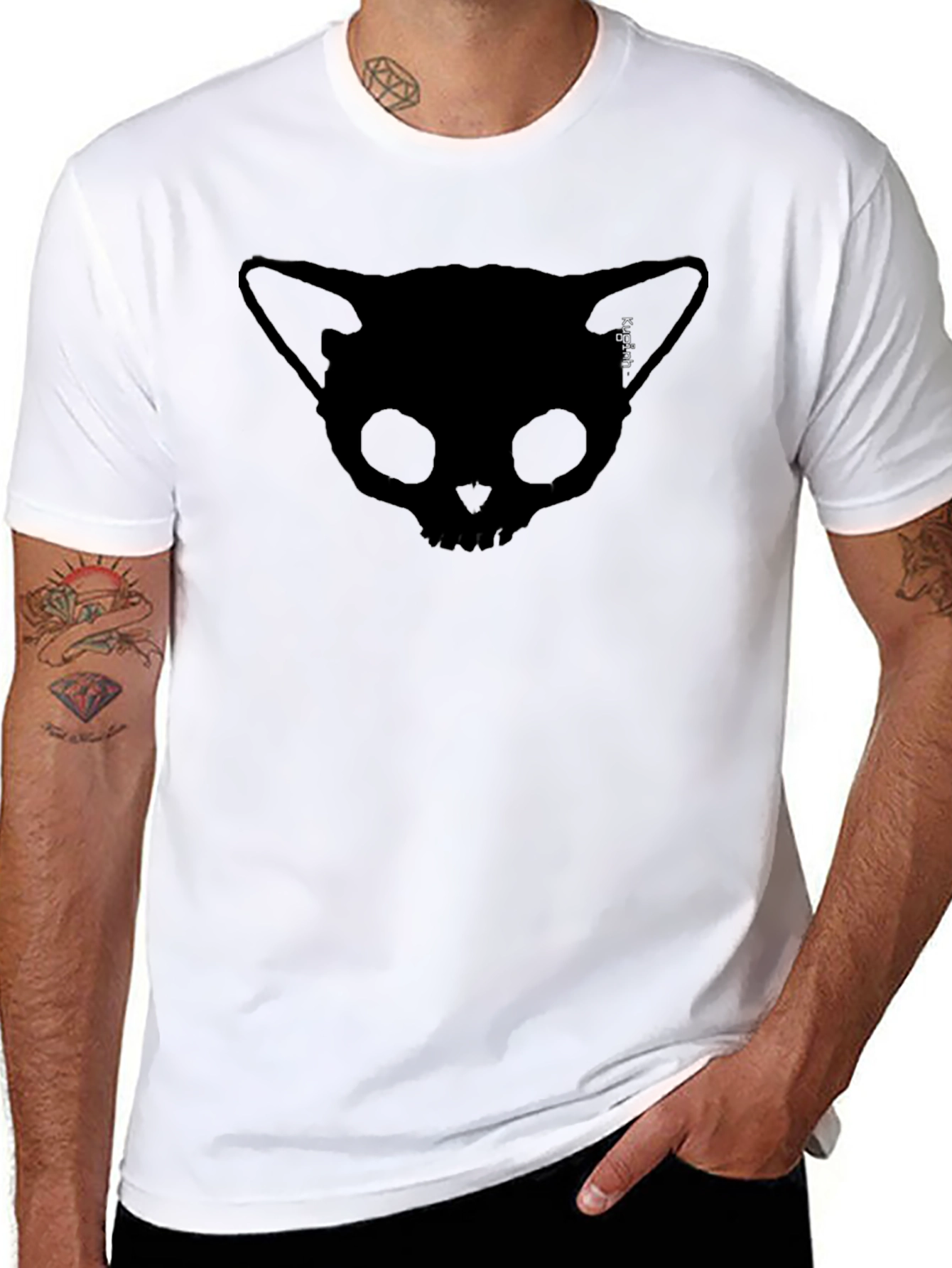 Skull Cat T-Shirt: Unique Design Soft Cotton Mens Fit