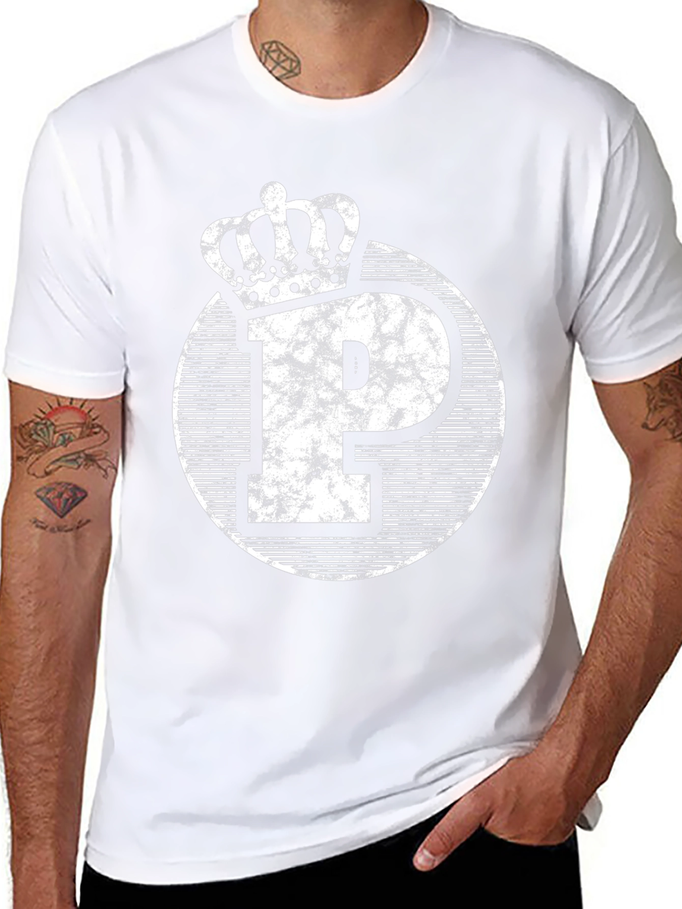 King P Graphic Tee - Black Crew Neck